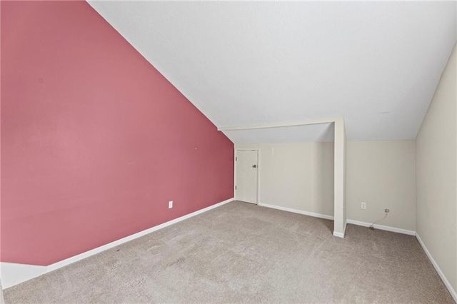 8058 Colony Lane, Lenexa, KS 66215