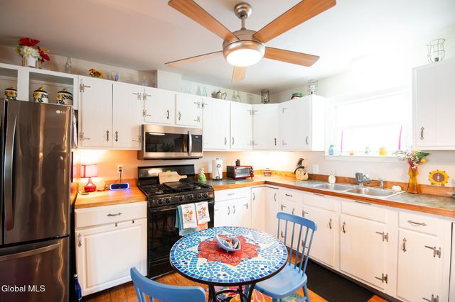 13 Moon Street, Fort Edward, NY 12828