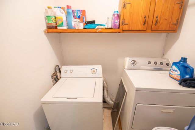 13 Moon Street, Fort Edward, NY 12828