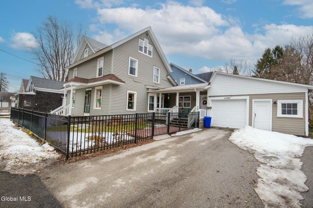 13 Moon Street, Fort Edward, NY 12828