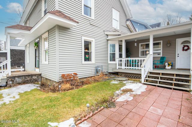 13 Moon Street, Fort Edward, NY 12828