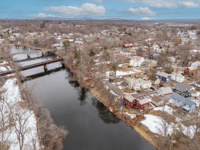 13 Moon Street, Fort Edward, NY 12828