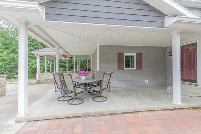 1688 Mt Gilead Road, Boonville, IN 47601
