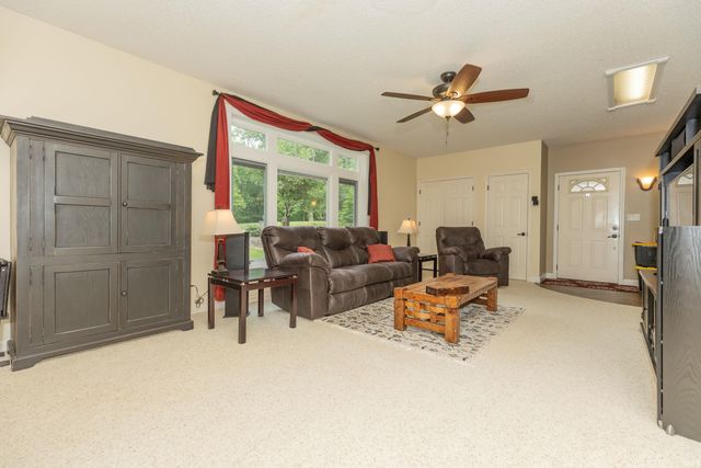 1688 Mt Gilead Road, Boonville, IN 47601