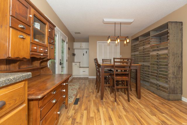 1688 Mt Gilead Road, Boonville, IN 47601