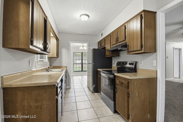 8415 Southernwood Cove, Southaven, MS 38671