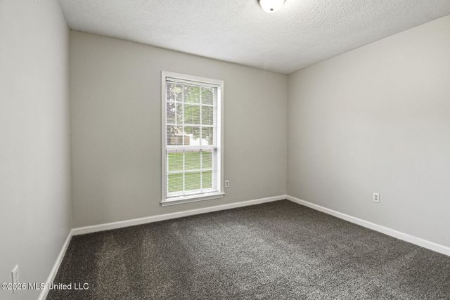 8415 Southernwood Cove, Southaven, MS 38671