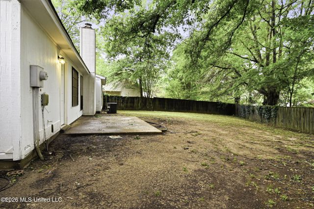 8415 Southernwood Cove, Southaven, MS 38671