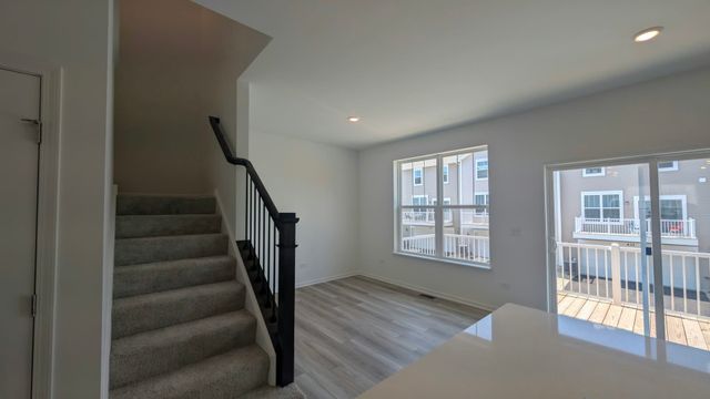 434 Red Oak Circle 434, Volo, IL 60020