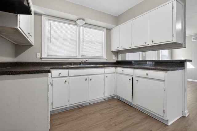 4741 SCOTTSDALE AVE, Memphis, TN 38118