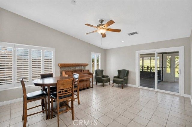 16258 Chiwi, Apple Valley, CA 92307