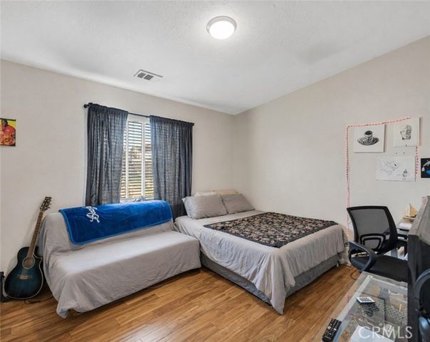 16258 Chiwi, Apple Valley, CA 92307