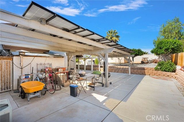 16258 Chiwi, Apple Valley, CA 92307
