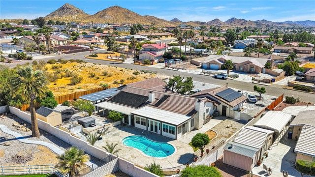 16258 Chiwi, Apple Valley, CA 92307