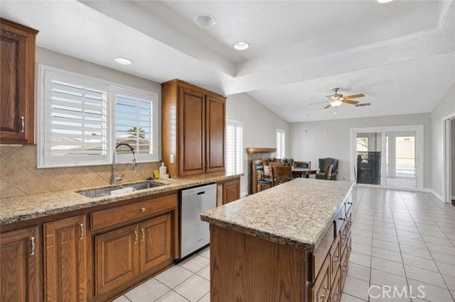 16258 Chiwi, Apple Valley, CA 92307