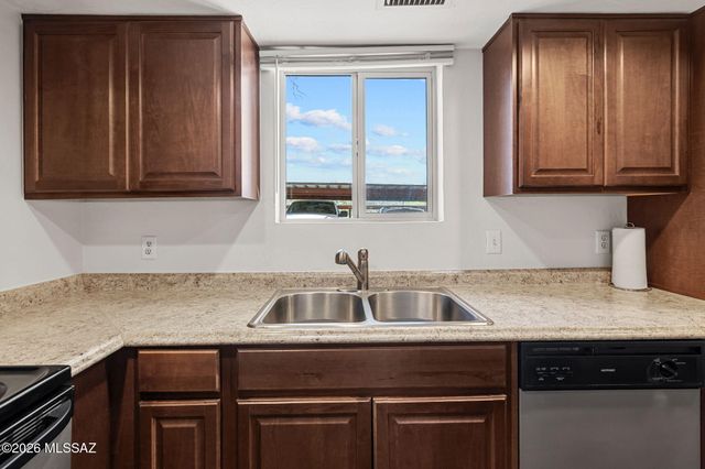2601 W Broadway Blvd Apt 185, Tucson, AZ 85745