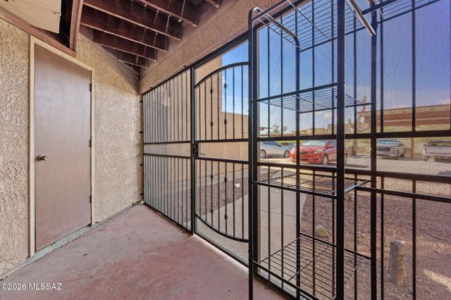 2601 W Broadway Blvd Apt 185, Tucson, AZ 85745