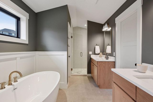 4649 Wolfberry Curve, Minnetrista, MN 55331