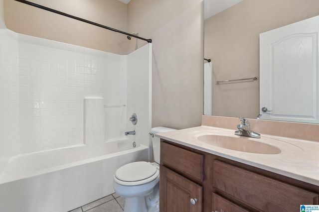 2813 OXMOOR GLEN DRIVE, Birmingham, AL 35211