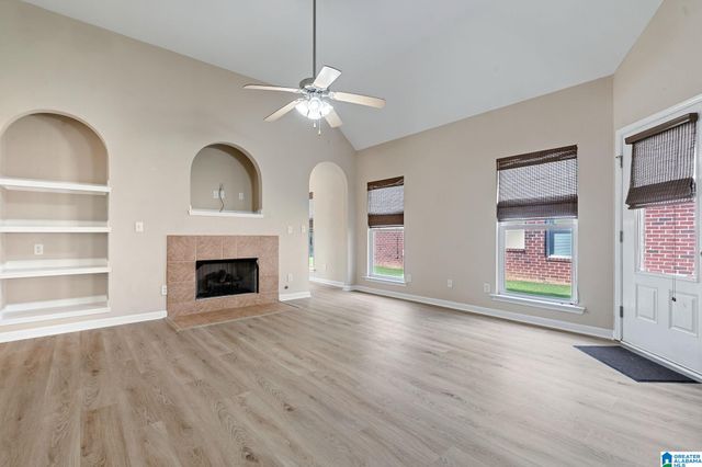 2813 OXMOOR GLEN DRIVE, Birmingham, AL 35211