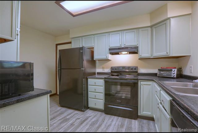 16645 Bordman Road, Berlin, MI 48002