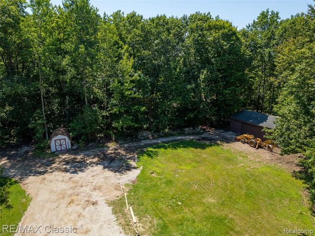 16645 Bordman Road, Berlin, MI 48002