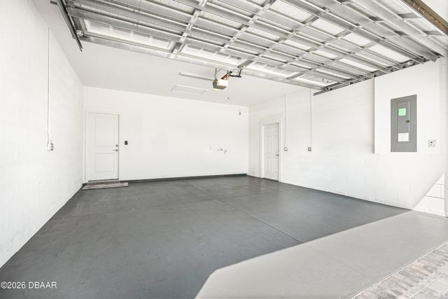 1068 Sea Shell Court, Daytona Beach, FL 32124