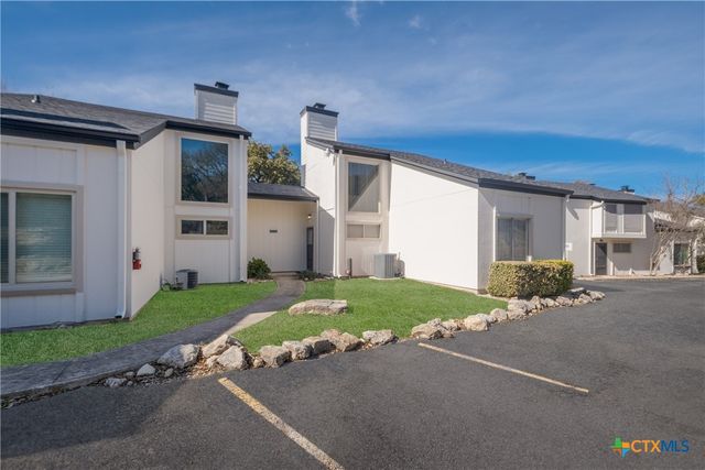 1135 Parkview Drive C16, Canyon Lake, TX 78133