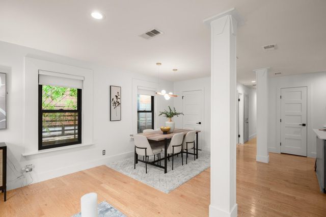 207 El Paso ST, Austin, TX 78704