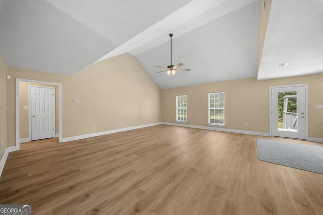 303 Peg Wen Boulevard, Statesboro, GA 30461