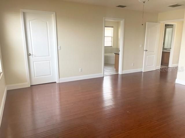 9114 OAK PRIDE COURT, Tampa, FL 33647