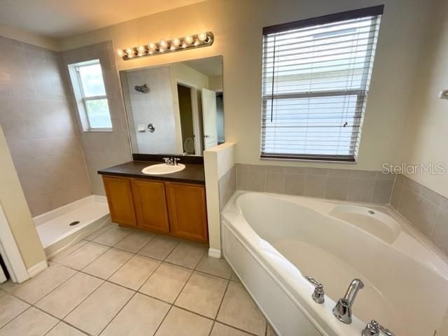 9114 OAK PRIDE COURT, Tampa, FL 33647