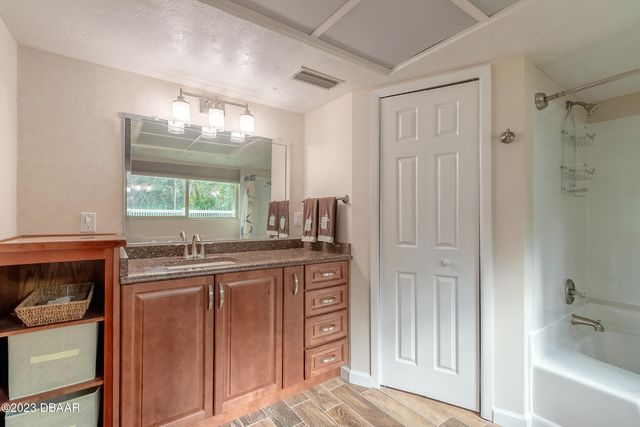 120 Oak Lane, Ormond Beach, FL 32174