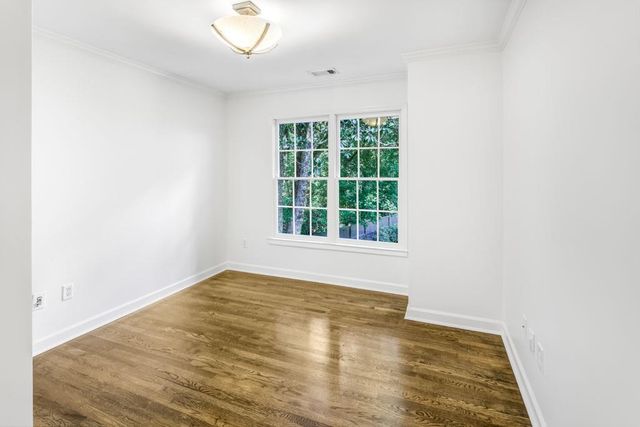 4174 Powers Ferry NW Road, Atlanta, GA 30342