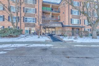 1107 S Old Wilke Road 103, Arlington Heights, IL 60005