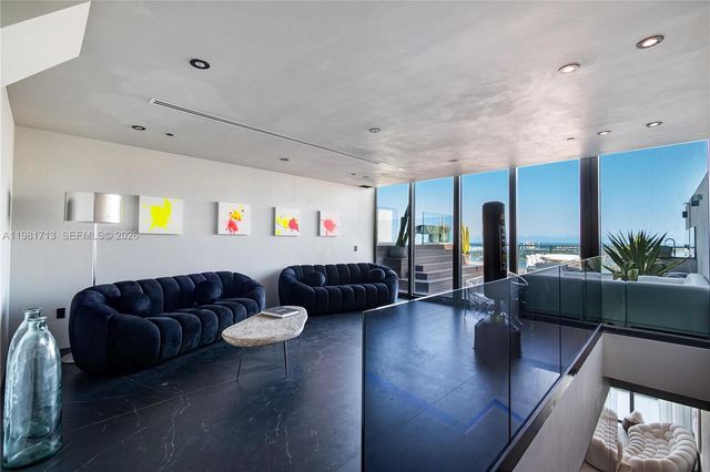 650 NE 32nd Street UPH5302, Miami, FL 33137
