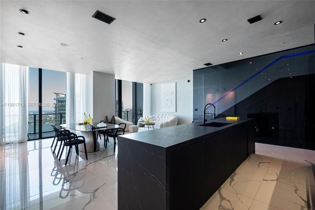650 NE 32nd Street UPH5302, Miami, FL 33137
