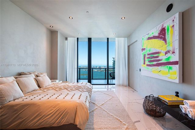 650 NE 32nd Street UPH5302, Miami, FL 33137