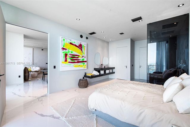 650 NE 32nd Street UPH5302, Miami, FL 33137