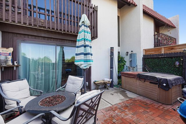 1209 Bernalillo Place SE, Albuquerque, NM 87123