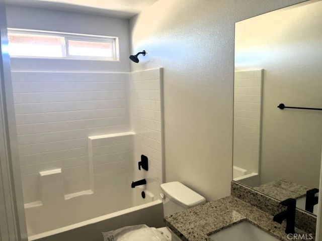 13119 Candlewood Road, Apple Valley, CA 92308