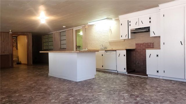 2221 ROBIN Road, Alexandria, LA 71301