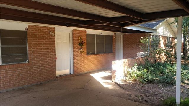 2221 ROBIN Road, Alexandria, LA 71301