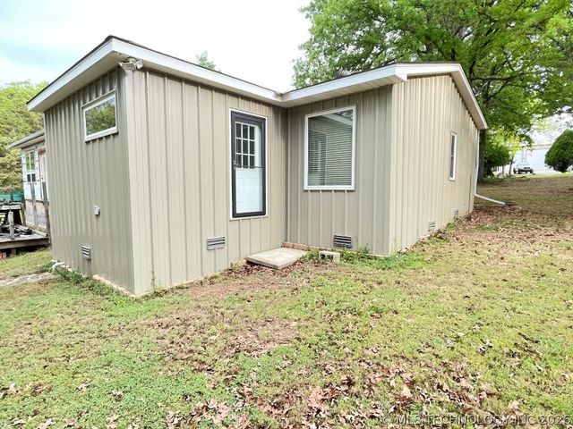 429728 E 1147 Road, Porum, OK 74455