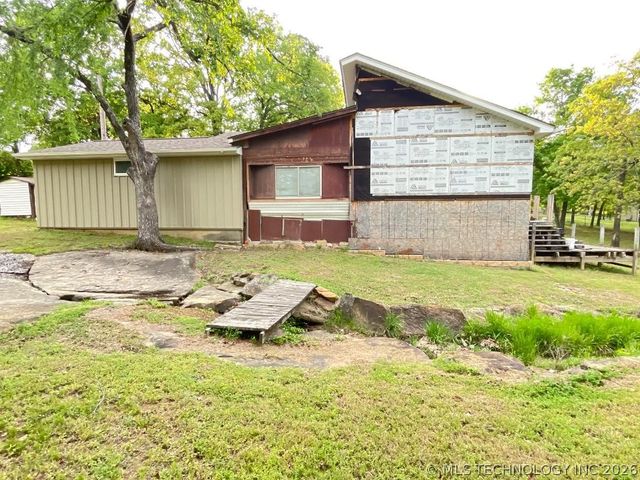 429728 E 1147 Road, Porum, OK 74455