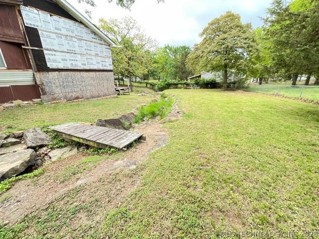 429728 E 1147 Road, Porum, OK 74455
