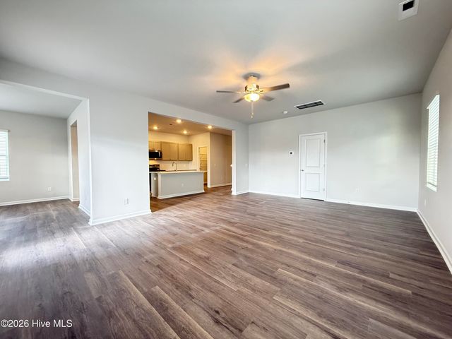 1098 Hanson Drive, Leland, NC 28451