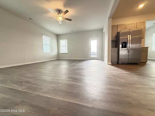 1098 Hanson Drive, Leland, NC 28451