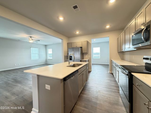 1098 Hanson Drive, Leland, NC 28451