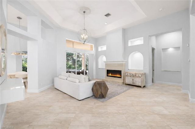 480 Terracina WAY, Naples, FL 34119